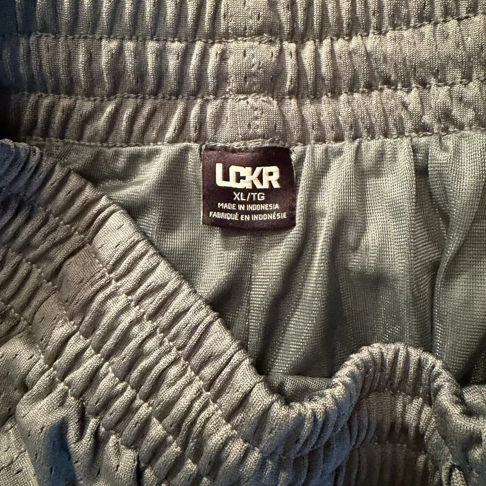 Foot Locker LCKR Mesh Athletic Shorts Men's Size XL Green/Grey/Teal - Picture 3 of 5